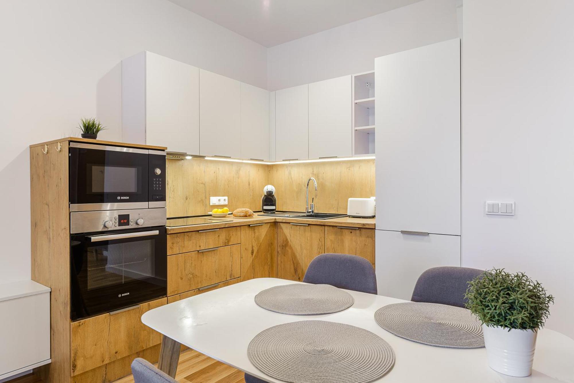 19 Dzielnica Kolejowa P&O Serviced Apartments Varşova Dış mekan fotoğraf