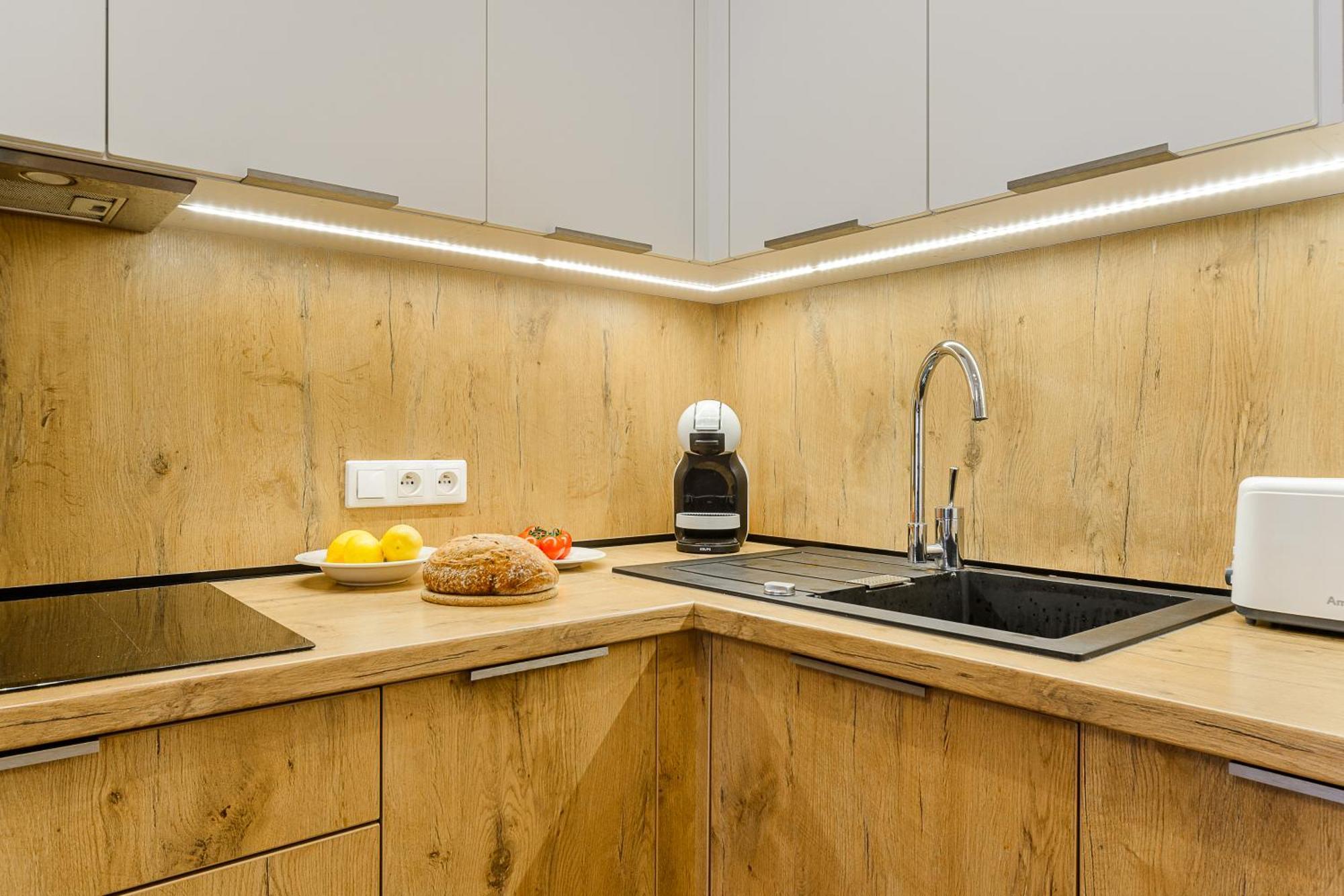 19 Dzielnica Kolejowa P&O Serviced Apartments Varşova Dış mekan fotoğraf