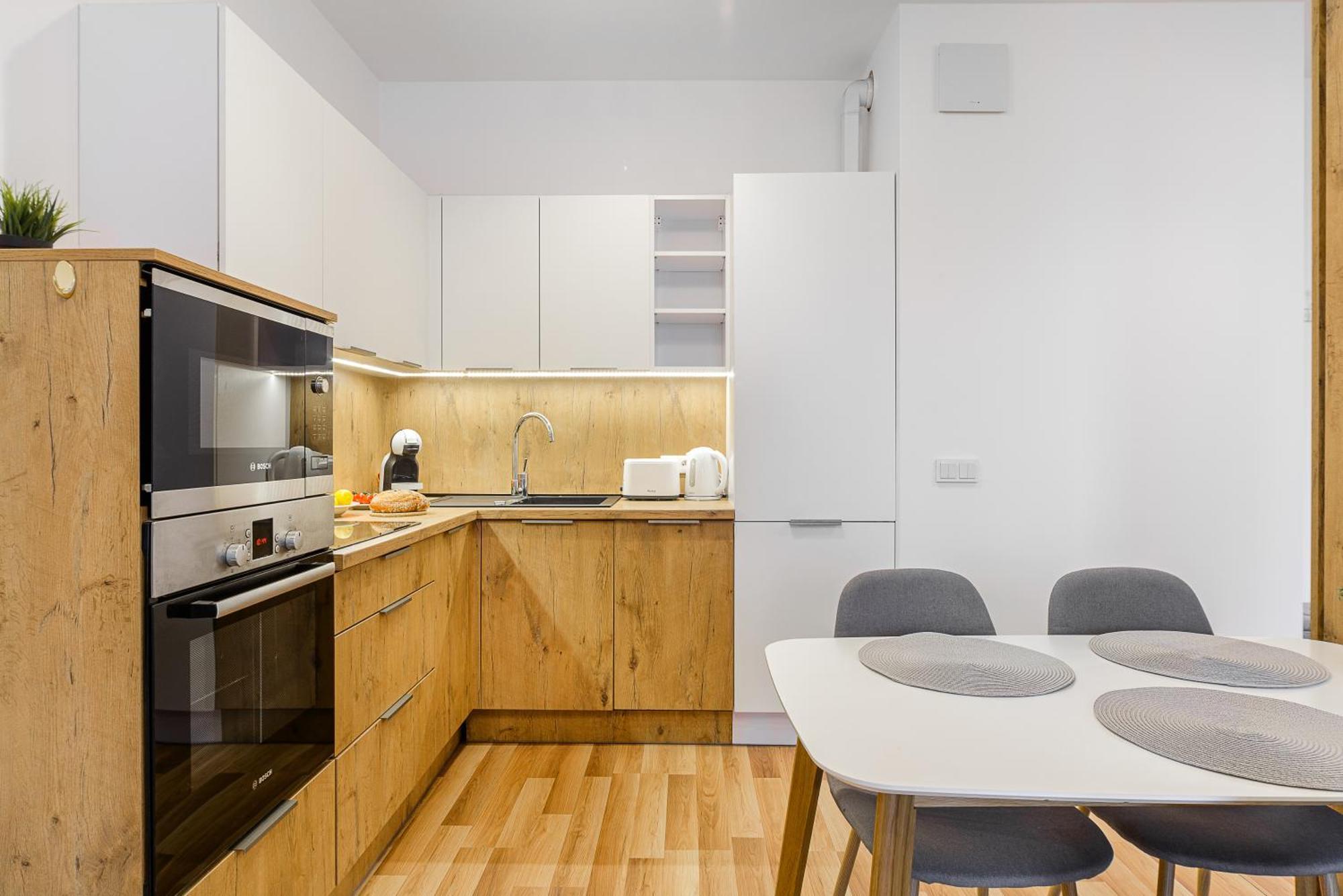 19 Dzielnica Kolejowa P&O Serviced Apartments Varşova Dış mekan fotoğraf