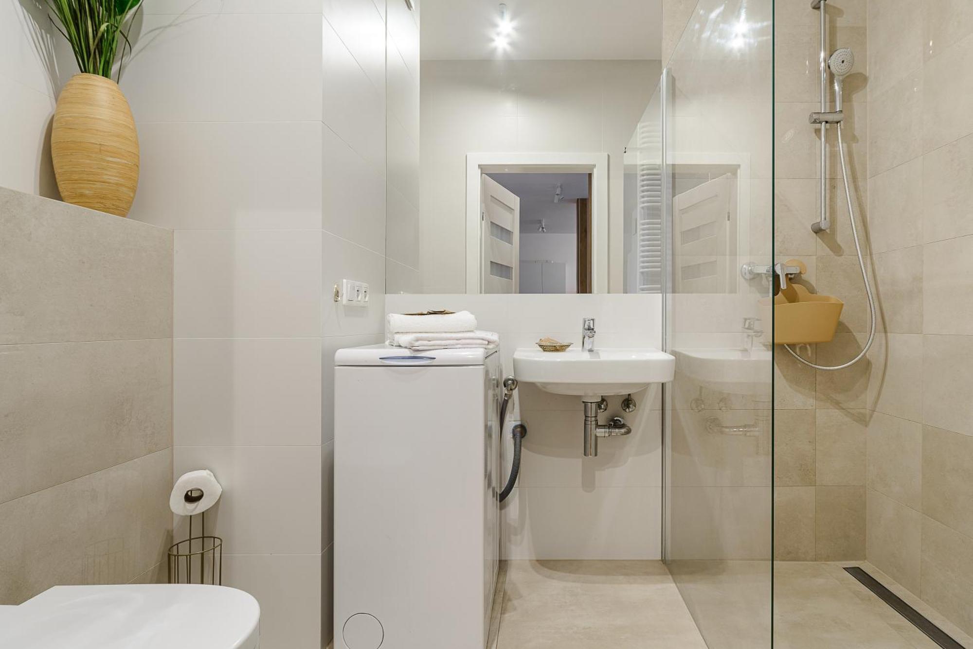 19 Dzielnica Kolejowa P&O Serviced Apartments Varşova Dış mekan fotoğraf