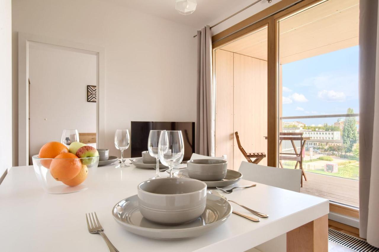 19 Dzielnica Kolejowa P&O Serviced Apartments Varşova Dış mekan fotoğraf