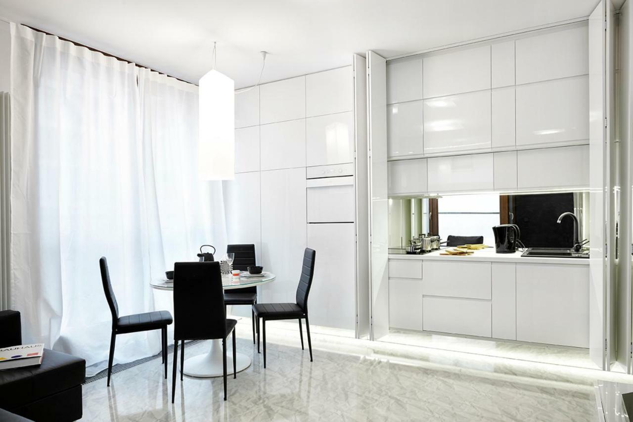 19 Dzielnica Kolejowa P&O Serviced Apartments Varşova Dış mekan fotoğraf